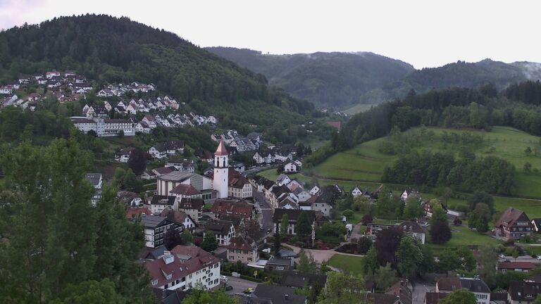 Dieses Bild zeigt eine Webcam-Aufnahme von Ottenhöfen, aufgenommen am Dienstag, den 12.05.2026 um 07:20 Uhr
