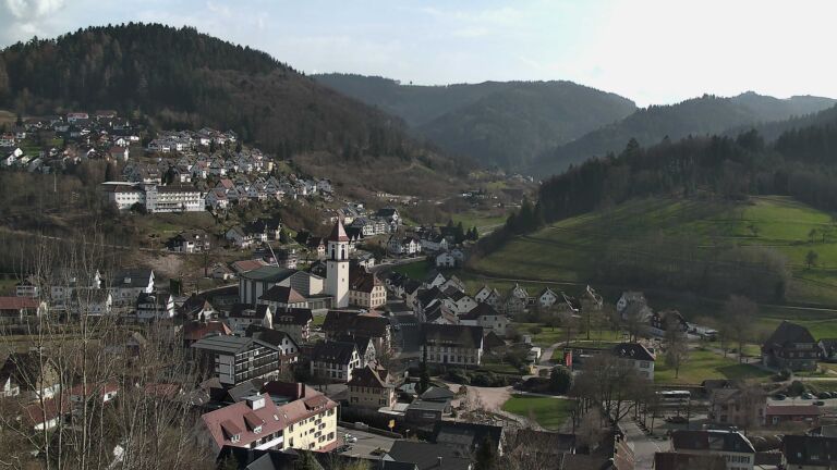 Dieses Bild zeigt eine Webcam-Aufnahme von Ottenhöfen, aufgenommen am Montag, den 09.03.2026 um 15:30 Uhr