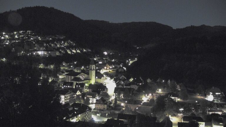 Dieses Bild zeigt eine Webcam-Aufnahme von Ottenhöfen, aufgenommen am Freitag, den 25.09.2026 um 20:20 Uhr