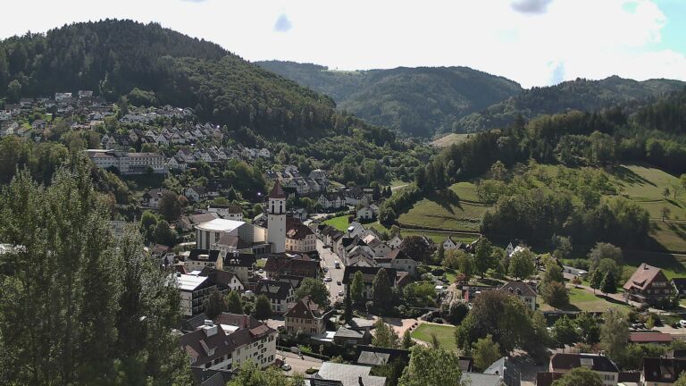 Dieses Bild zeigt eine Webcam-Aufnahme von Ottenhöfen, aufgenommen am Montag, den 14.09.2026 um 11:40 Uhr