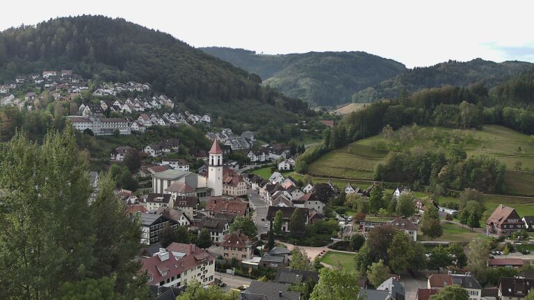 Dieses Bild zeigt eine Webcam-Aufnahme von Ottenhöfen, aufgenommen am Montag, den 14.09.2026 um 09:00 Uhr