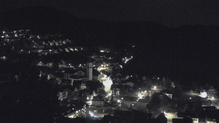 Dieses Bild zeigt eine Webcam-Aufnahme von Ottenhöfen, aufgenommen am Freitag, den 18.09.2026 um 04:30 Uhr