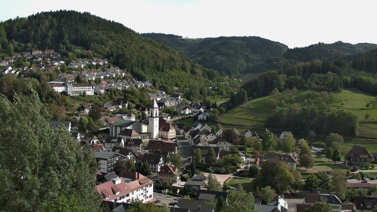Dieses Bild zeigt eine Webcam-Aufnahme von Ottenhöfen, aufgenommen am Montag, den 21.09.2026 um 16:20 Uhr