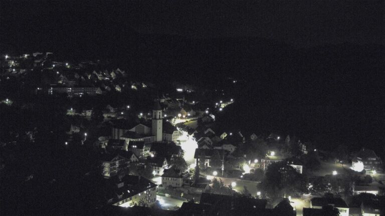 Dieses Bild zeigt eine Webcam-Aufnahme von Ottenhöfen, aufgenommen am Donnerstag, den 11.06.2026 um 01:00 Uhr