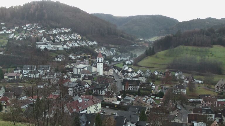 Dieses Bild zeigt eine Webcam-Aufnahme von Ottenhöfen, aufgenommen am Montag, den 15.12.2025 um 08:30 Uhr