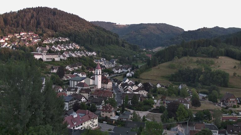 Dieses Bild zeigt eine Webcam-Aufnahme von Ottenhöfen, aufgenommen am Mittwoch, den 29.07.2026 um 20:40 Uhr