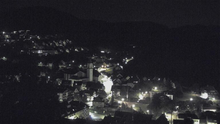 Dieses Bild zeigt eine Webcam-Aufnahme von Ottenhöfen, aufgenommen am Sonntag, den 14.06.2026 um 01:30 Uhr