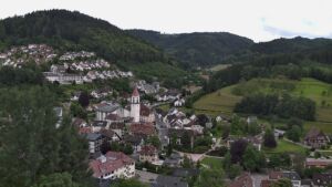 Dieses Bild zeigt eine Webcam-Aufnahme von Ottenhöfen, aufgenommen am Dienstag, den 09.06.2026 um 20:10 Uhr
