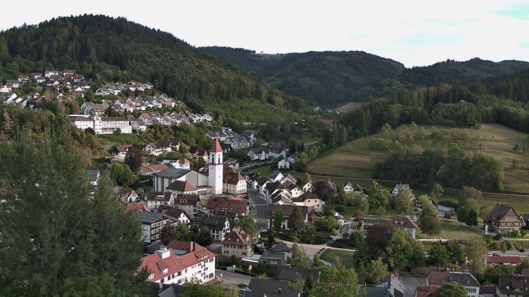 Dieses Bild zeigt eine Webcam-Aufnahme von Ottenhöfen, aufgenommen am Mittwoch, den 02.09.2026 um 18:50 Uhr