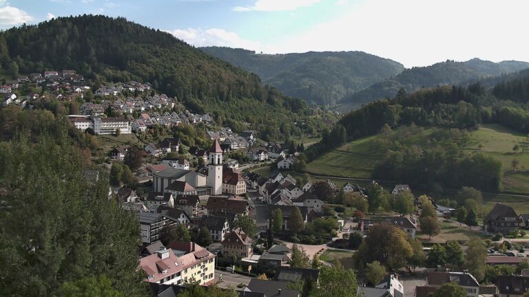 Dieses Bild zeigt eine Webcam-Aufnahme von Ottenhöfen, aufgenommen am Mittwoch, den 30.09.2026 um 15:50 Uhr