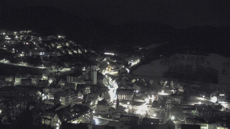 Dieses Bild zeigt eine Webcam-Aufnahme von Ottenhöfen, aufgenommen am Freitag, den 09.01.2026 um 01:00 Uhr