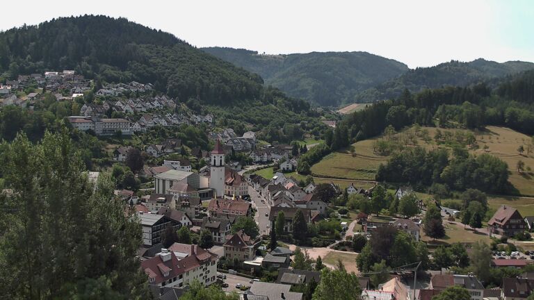 Dieses Bild zeigt eine Webcam-Aufnahme von Ottenhöfen, aufgenommen am Dienstag, den 14.07.2026 um 11:50 Uhr