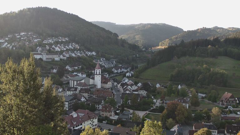 Dieses Bild zeigt eine Webcam-Aufnahme von Ottenhöfen, aufgenommen am Mittwoch, den 30.09.2026 um 08:30 Uhr