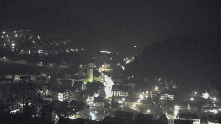 Dieses Bild zeigt eine Webcam-Aufnahme von Ottenhöfen, aufgenommen am Samstag, den 04.04.2026 um 05:30 Uhr