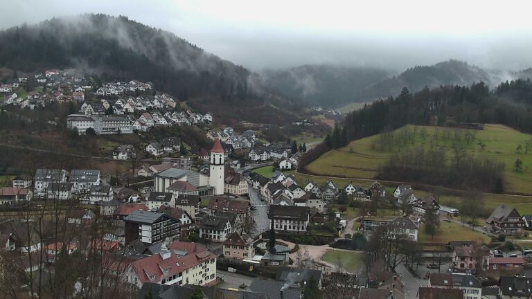 Dieses Bild zeigt eine Webcam-Aufnahme von Ottenhöfen, aufgenommen am Donnerstag, den 29.01.2026 um 12:40 Uhr