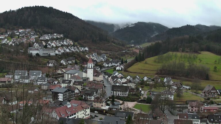 Dieses Bild zeigt eine Webcam-Aufnahme von Ottenhöfen, aufgenommen am Montag, den 23.02.2026 um 09:30 Uhr