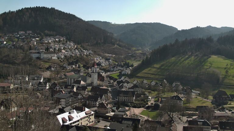 Dieses Bild zeigt eine Webcam-Aufnahme von Ottenhöfen, aufgenommen am Mittwoch, den 04.03.2026 um 14:00 Uhr