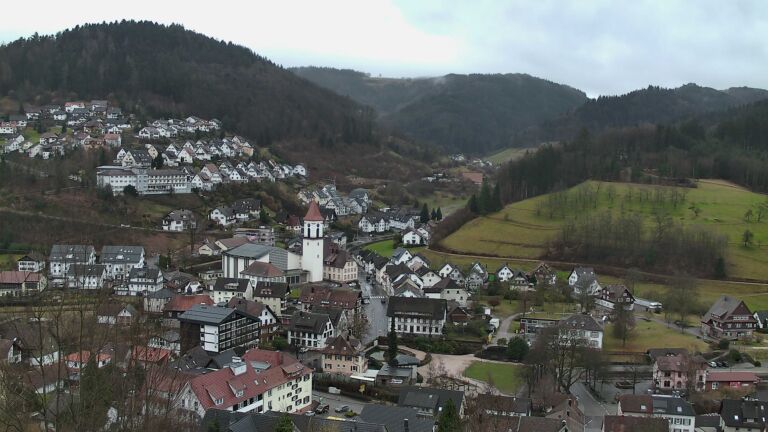 Dieses Bild zeigt eine Webcam-Aufnahme von Ottenhöfen, aufgenommen am Donnerstag, den 12.02.2026 um 10:30 Uhr