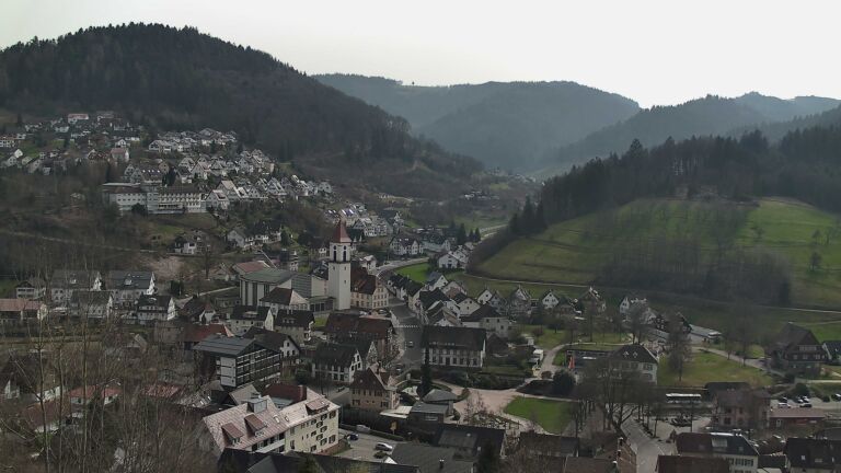 Dieses Bild zeigt eine Webcam-Aufnahme von Ottenhöfen, aufgenommen am Freitag, den 06.03.2026 um 13:40 Uhr