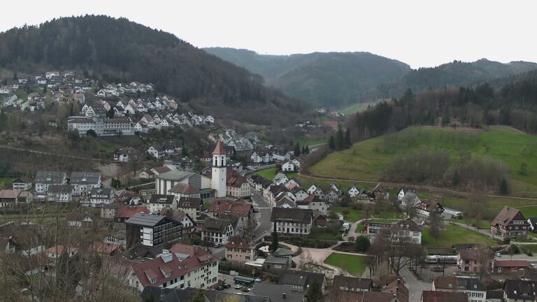 Dieses Bild zeigt eine Webcam-Aufnahme von Ottenhöfen, aufgenommen am Mittwoch, den 25.03.2026 um 07:00 Uhr