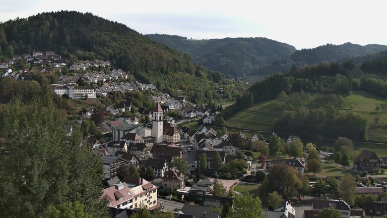 Dieses Bild zeigt eine Webcam-Aufnahme von Ottenhöfen, aufgenommen am Mittwoch, den 07.10.2026 um 15:30 Uhr