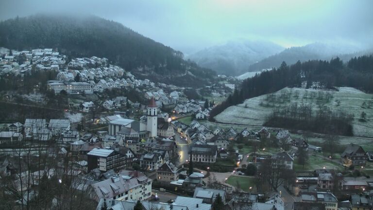 Dieses Bild zeigt eine Webcam-Aufnahme von Ottenhöfen, aufgenommen am Donnerstag, den 26.03.2026 um 06:10 Uhr