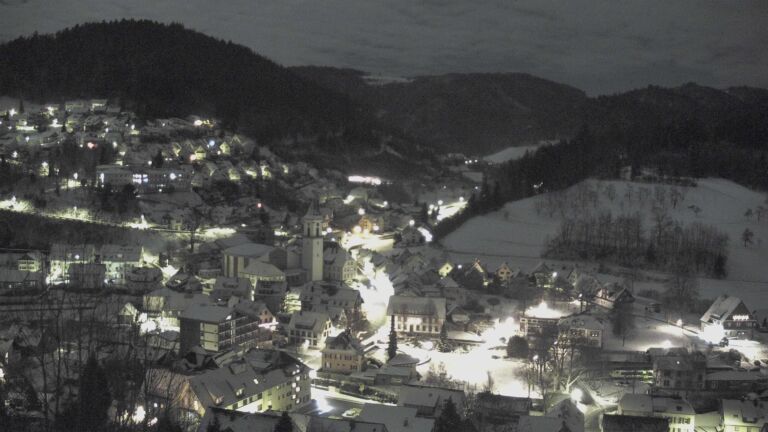 Dieses Bild zeigt eine Webcam-Aufnahme von Ottenhöfen, aufgenommen am Dienstag, den 06.01.2026 um 00:30 Uhr