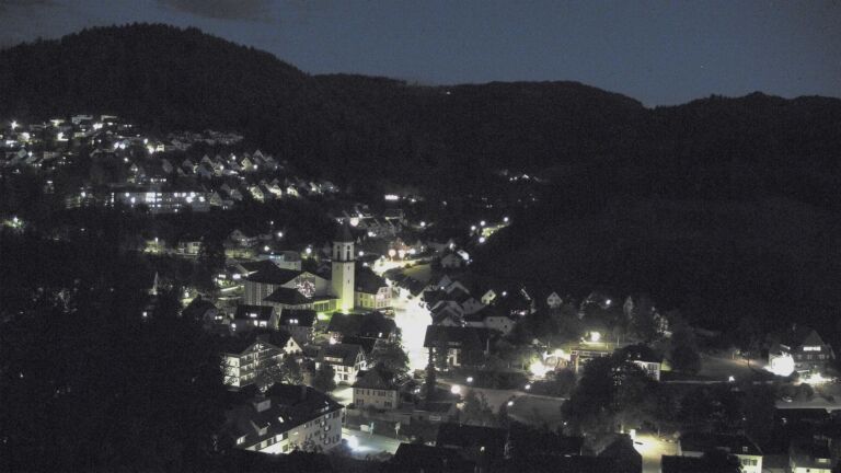 Dieses Bild zeigt eine Webcam-Aufnahme von Ottenhöfen, aufgenommen am Freitag, den 04.09.2026 um 21:00 Uhr