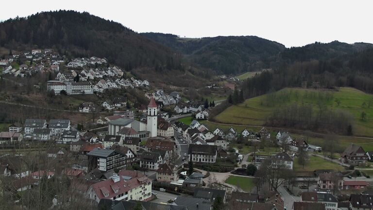 Dieses Bild zeigt eine Webcam-Aufnahme von Ottenhöfen, aufgenommen am Montag, den 23.02.2026 um 16:50 Uhr