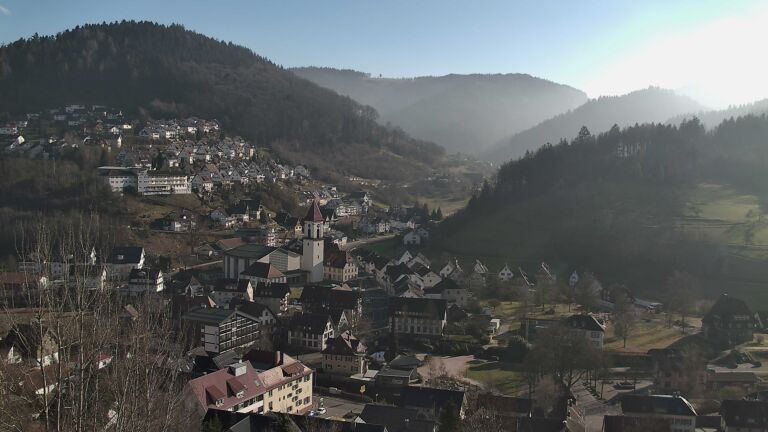 Dieses Bild zeigt eine Webcam-Aufnahme von Ottenhöfen, aufgenommen am Donnerstag, den 05.02.2026 um 14:50 Uhr