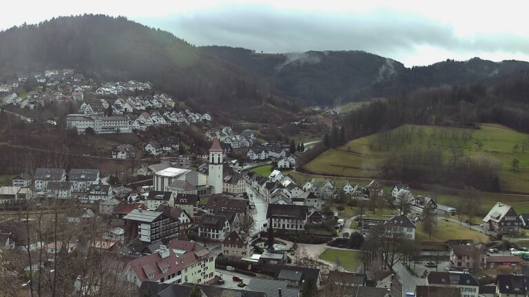 Dieses Bild zeigt eine Webcam-Aufnahme von Ottenhöfen, aufgenommen am Freitag, den 13.02.2026 um 10:10 Uhr