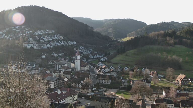 Dieses Bild zeigt eine Webcam-Aufnahme von Ottenhöfen, aufgenommen am Donnerstag, den 05.03.2026 um 08:30 Uhr