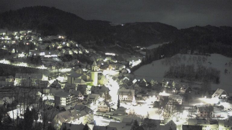 Dieses Bild zeigt eine Webcam-Aufnahme von Ottenhöfen, aufgenommen am Sonntag, den 04.01.2026 um 06:50 Uhr