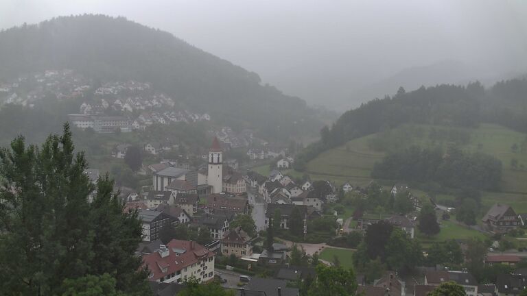 Dieses Bild zeigt eine Webcam-Aufnahme von Ottenhöfen, aufgenommen am Freitag, den 12.06.2026 um 15:40 Uhr