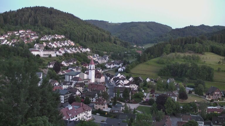 Dieses Bild zeigt eine Webcam-Aufnahme von Ottenhöfen, aufgenommen am Samstag, den 23.05.2026 um 21:30 Uhr