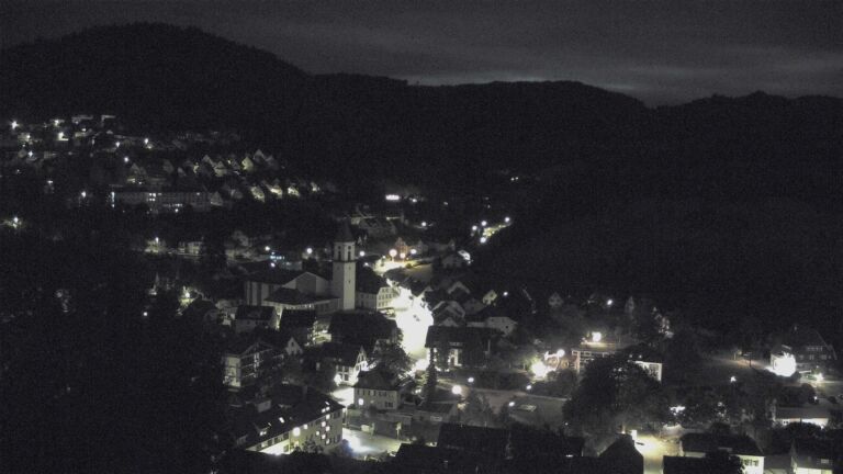 Dieses Bild zeigt eine Webcam-Aufnahme von Ottenhöfen, aufgenommen am Sonntag, den 30.08.2026 um 03:00 Uhr