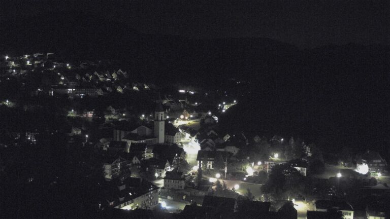 Dieses Bild zeigt eine Webcam-Aufnahme von Ottenhöfen, aufgenommen am Sonntag, den 17.05.2026 um 01:30 Uhr