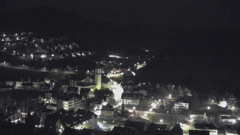 Dieses Bild zeigt eine Webcam-Aufnahme von Ottenhöfen, aufgenommen am Freitag, den 03.04.2026 um 05:50 Uhr