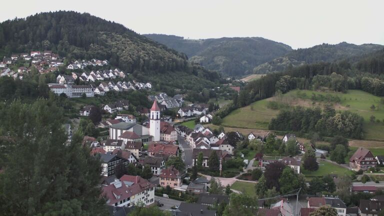 Dieses Bild zeigt eine Webcam-Aufnahme von Ottenhöfen, aufgenommen am Mittwoch, den 24.06.2026 um 05:00 Uhr