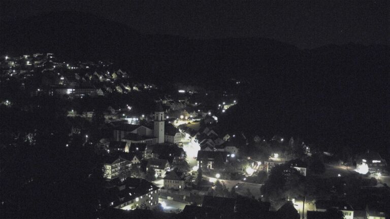 Dieses Bild zeigt eine Webcam-Aufnahme von Ottenhöfen, aufgenommen am Freitag, den 07.08.2026 um 23:00 Uhr