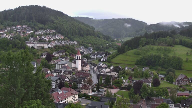 Dieses Bild zeigt eine Webcam-Aufnahme von Ottenhöfen, aufgenommen am Donnerstag, den 14.05.2026 um 20:00 Uhr
