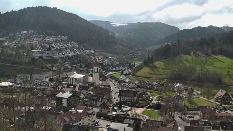 Dieses Bild zeigt eine Webcam-Aufnahme von Ottenhöfen, aufgenommen am Freitag, den 27.03.2026 um 11:00 Uhr