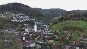 Dieses Bild zeigt eine Webcam-Aufnahme von Ottenhöfen, aufgenommen am Freitag, den 17.04.2026 um 06:40 Uhr