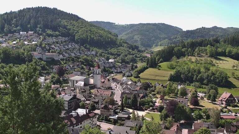 Dieses Bild zeigt eine Webcam-Aufnahme von Ottenhöfen, aufgenommen am Samstag, den 23.05.2026 um 10:50 Uhr