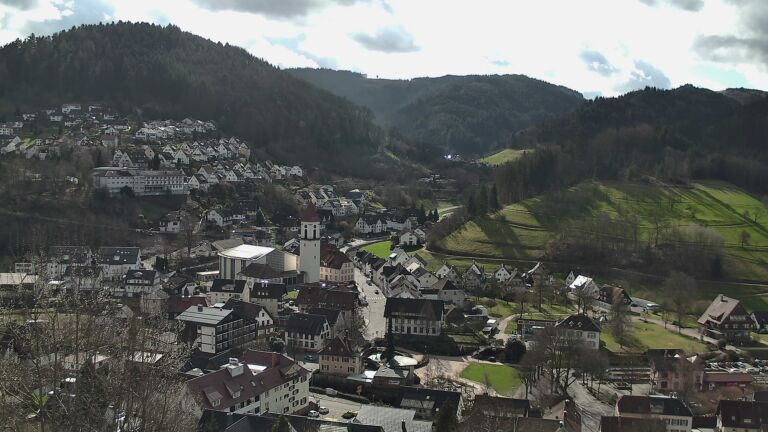 Dieses Bild zeigt eine Webcam-Aufnahme von Ottenhöfen, aufgenommen am Sonntag, den 01.03.2026 um 11:00 Uhr