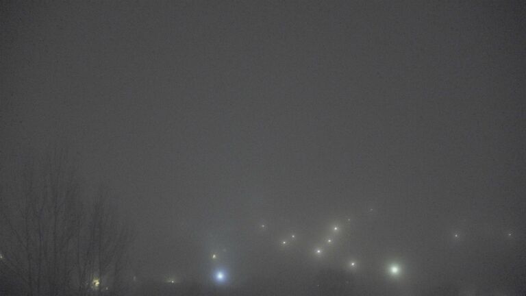 Dieses Bild zeigt eine Webcam-Aufnahme von Ottenhöfen, aufgenommen am Montag, den 22.12.2025 um 00:30 Uhr