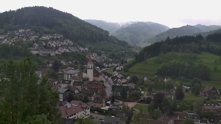 Dieses Bild zeigt eine Webcam-Aufnahme von Ottenhöfen, aufgenommen am Donnerstag, den 07.05.2026 um 10:40 Uhr