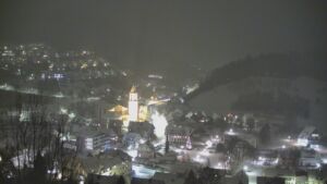 Dieses Bild zeigt eine Webcam-Aufnahme von Ottenhöfen, aufgenommen am Mittwoch, den 07.01.2026 um 20:40 Uhr