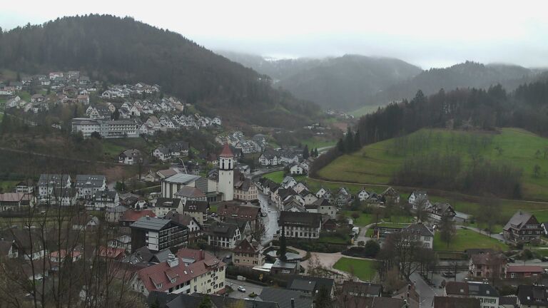 Dieses Bild zeigt eine Webcam-Aufnahme von Ottenhöfen, aufgenommen am Montag, den 30.03.2026 um 09:50 Uhr