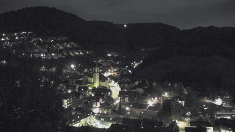 Dieses Bild zeigt eine Webcam-Aufnahme von Ottenhöfen, aufgenommen am Dienstag, den 29.09.2026 um 06:00 Uhr